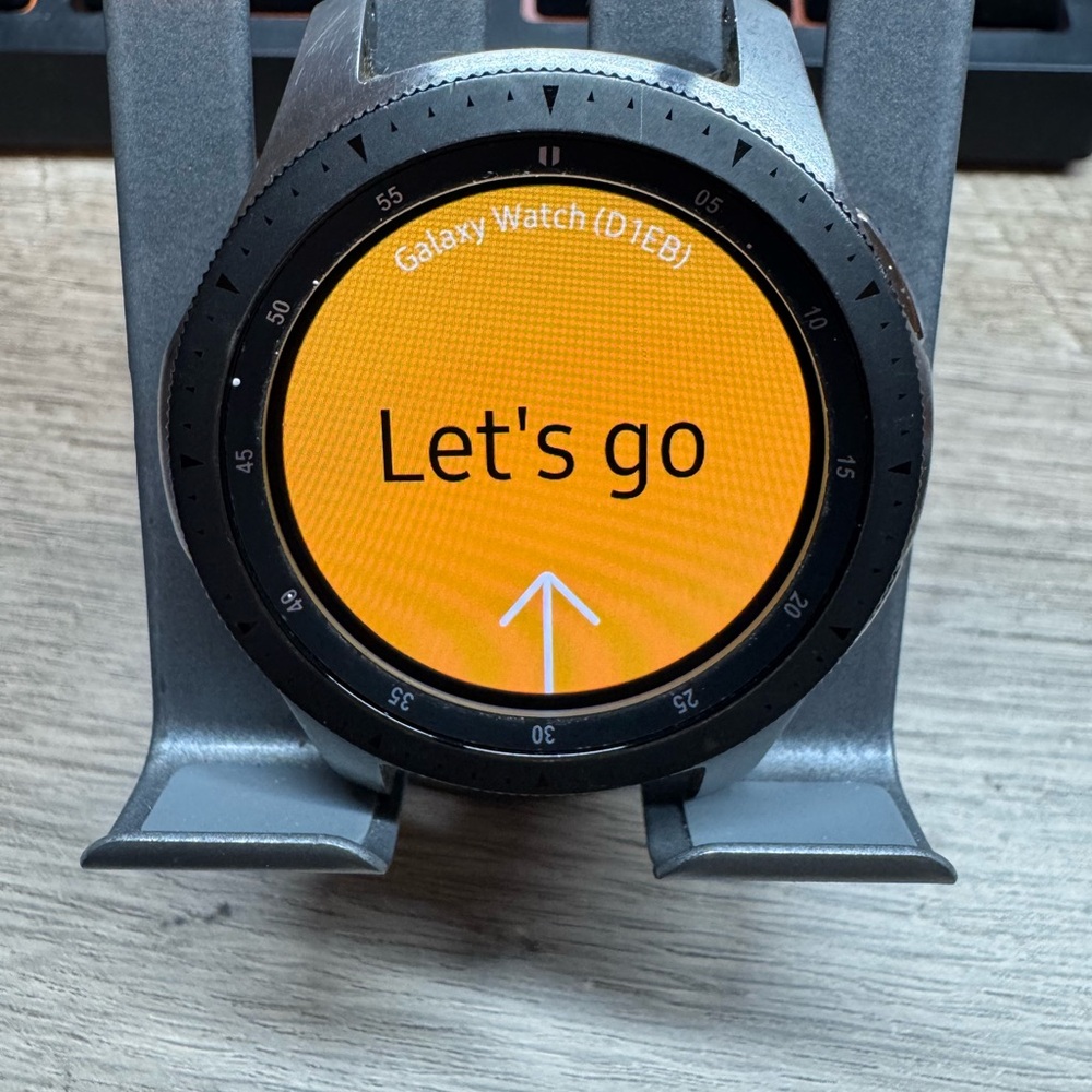 Very Good) SAMSUNG GALAXY WATCH 46MM SILVER SM-R805U  SMARTWATCH 8103